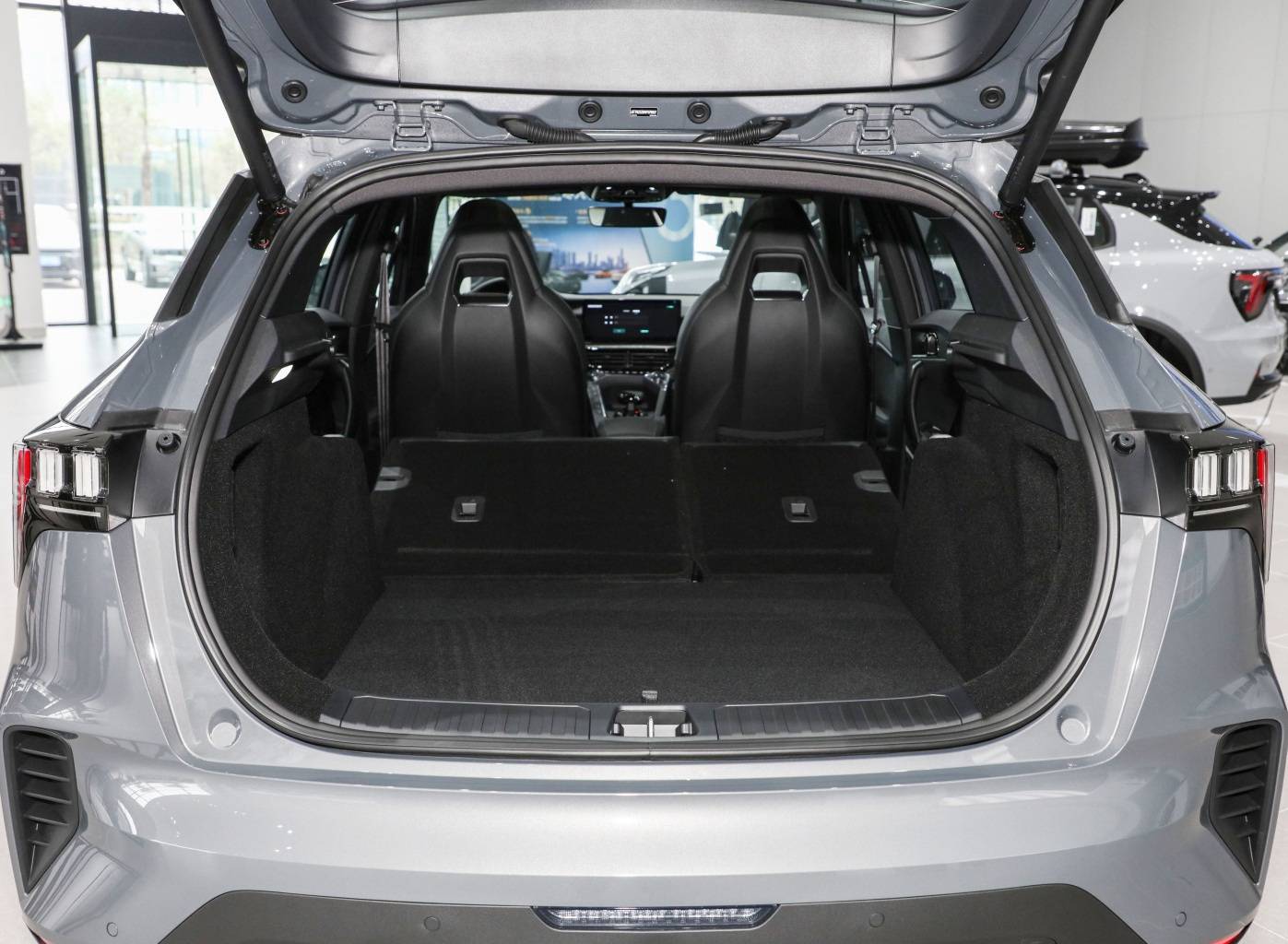 23款领克06怎么样?1.5t 劲pro值不值12万?