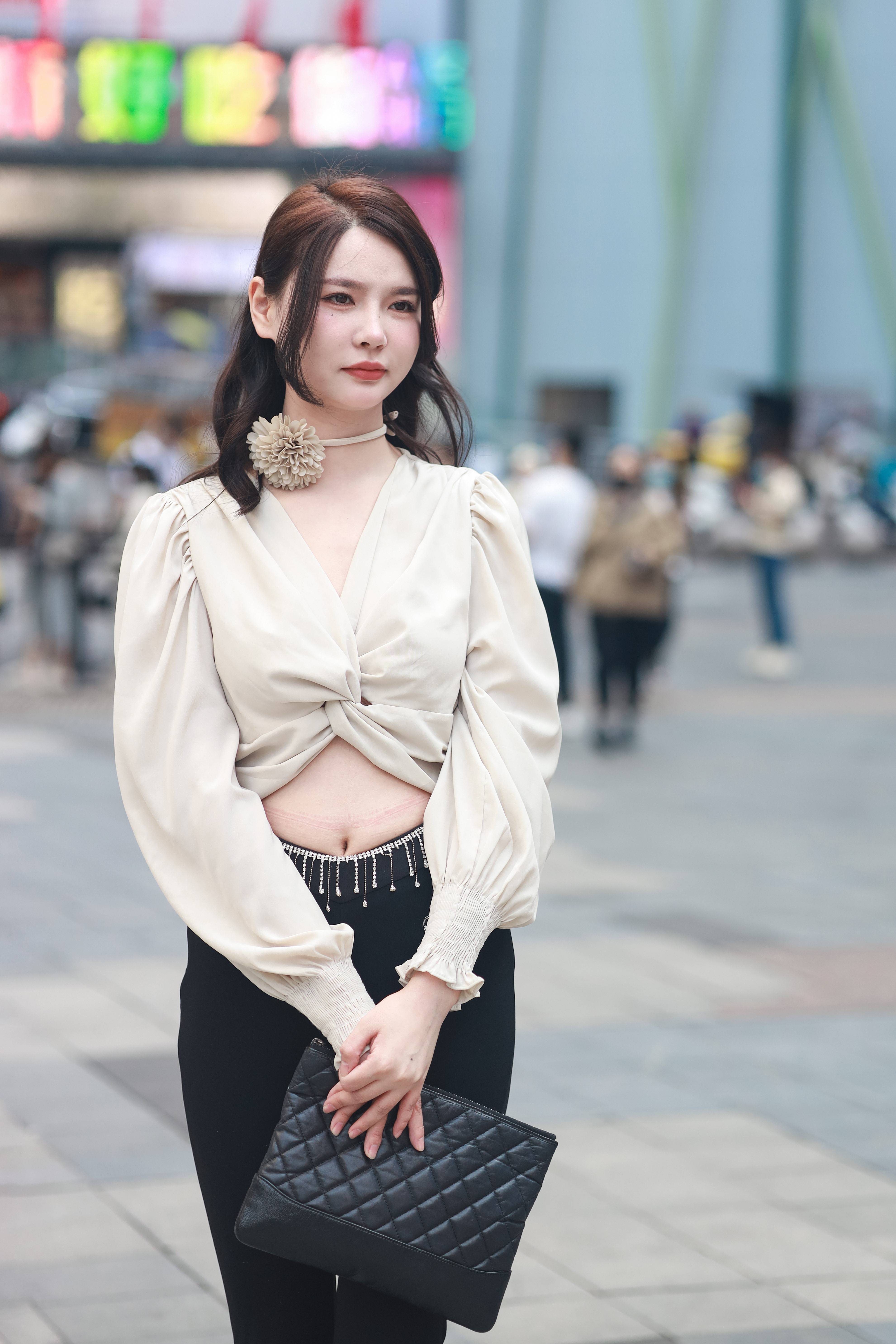 重庆街拍:北城天街20221215-04