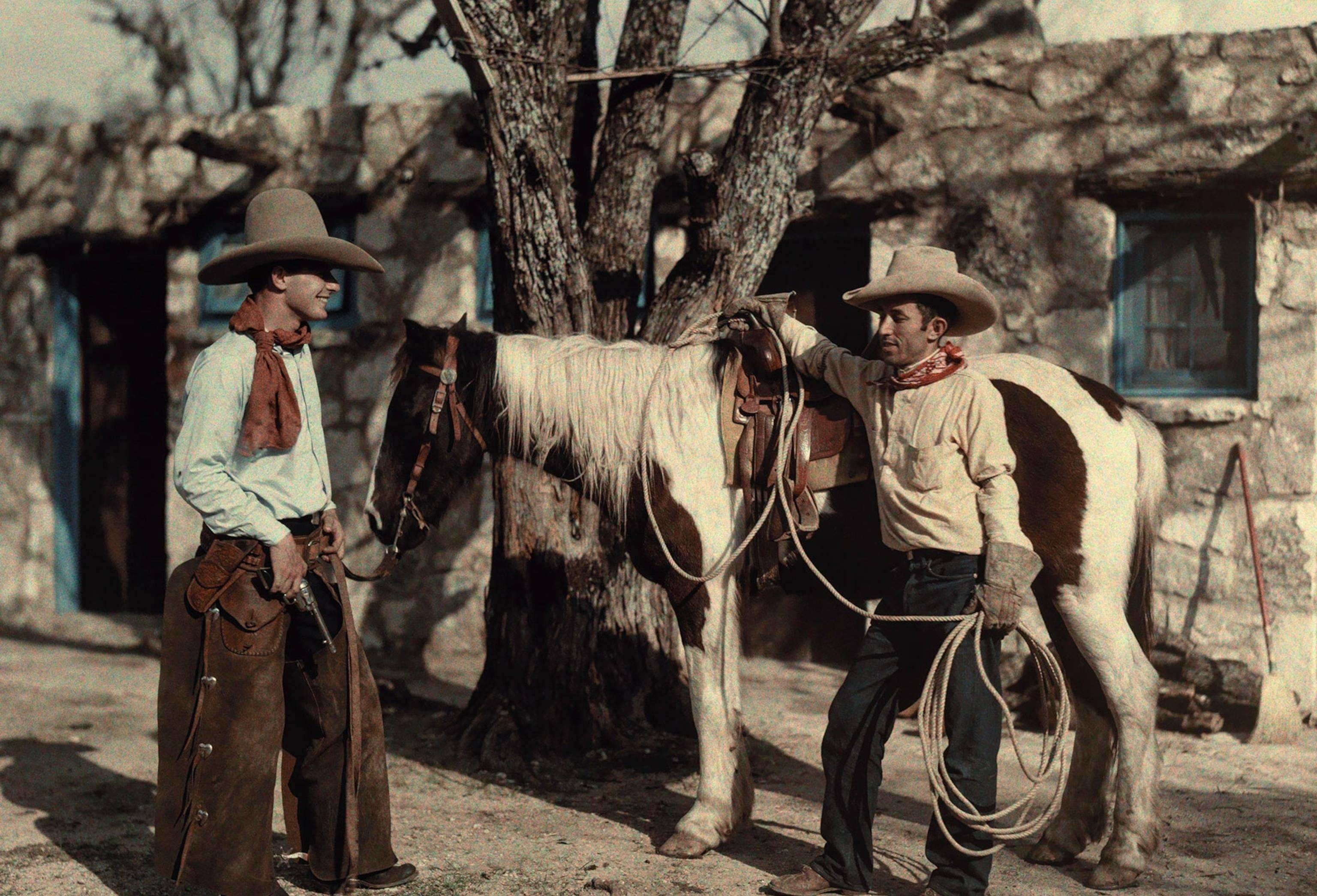 牛仔随身必带的12件求生物品,在美国西部开发历史中体会生存策略_装备
