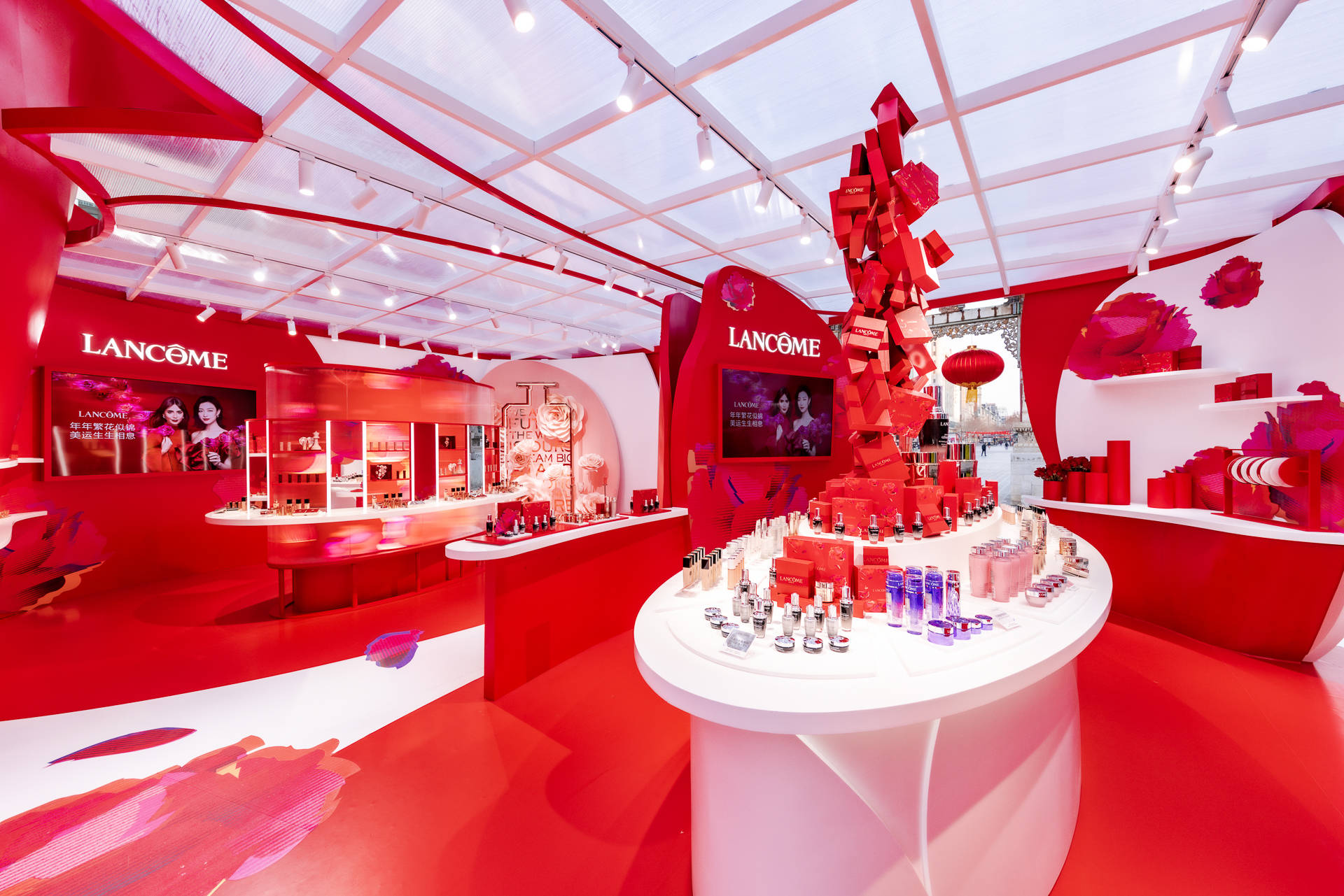 兰蔻新年快闪店空降昆明百盛_玫瑰_互动_产品