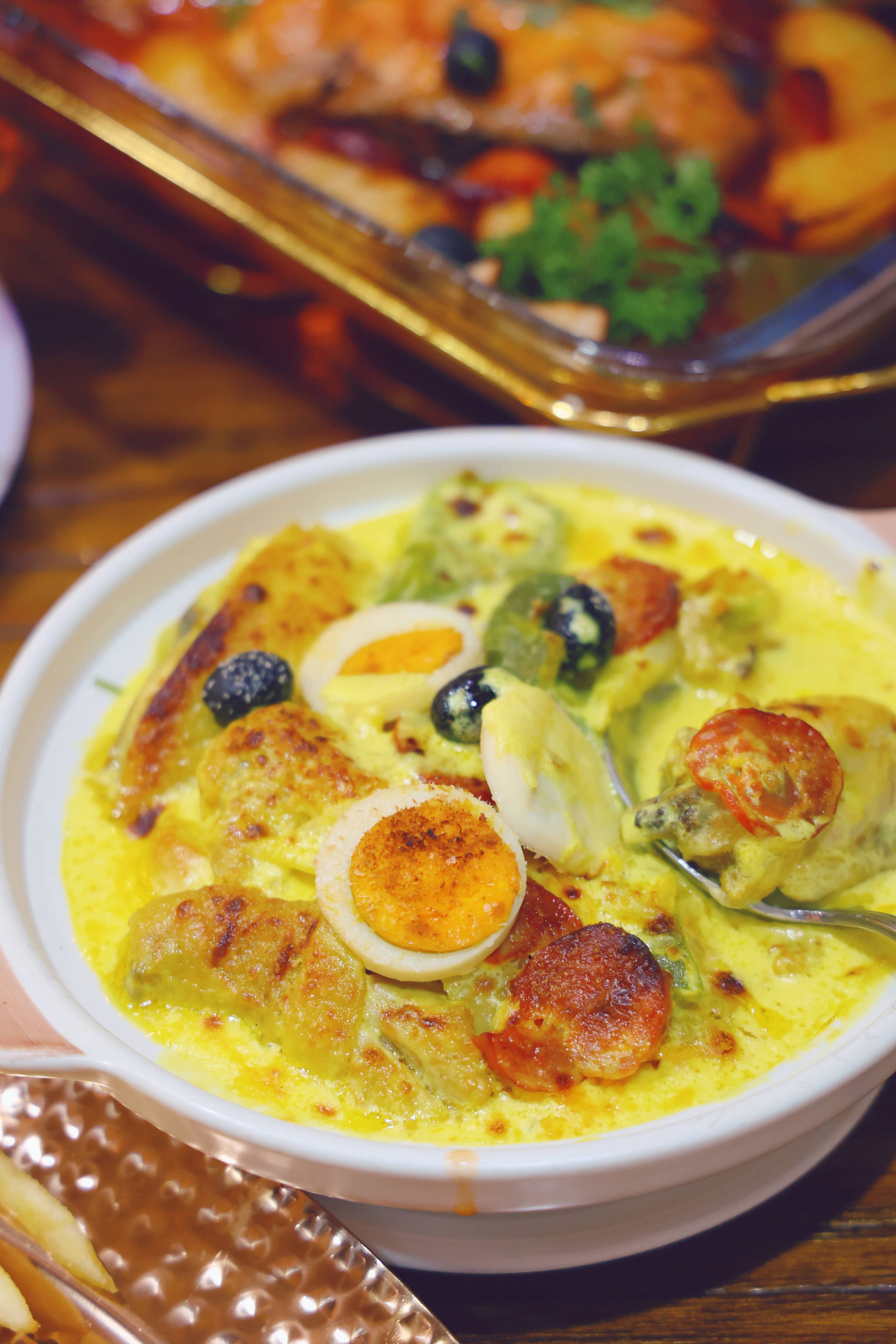 澳门人本地人都爱吃的葡国菜,隐藏在巷子里的美味!_公鸡_餐厅_装饰