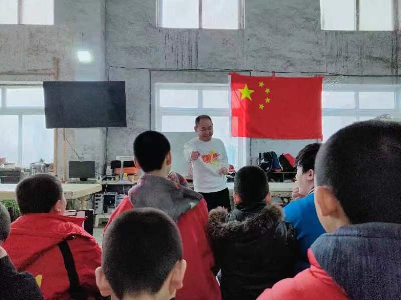 ​中国博渡创始人金子导师看望孩子们和孩子们一起过大年(图3)