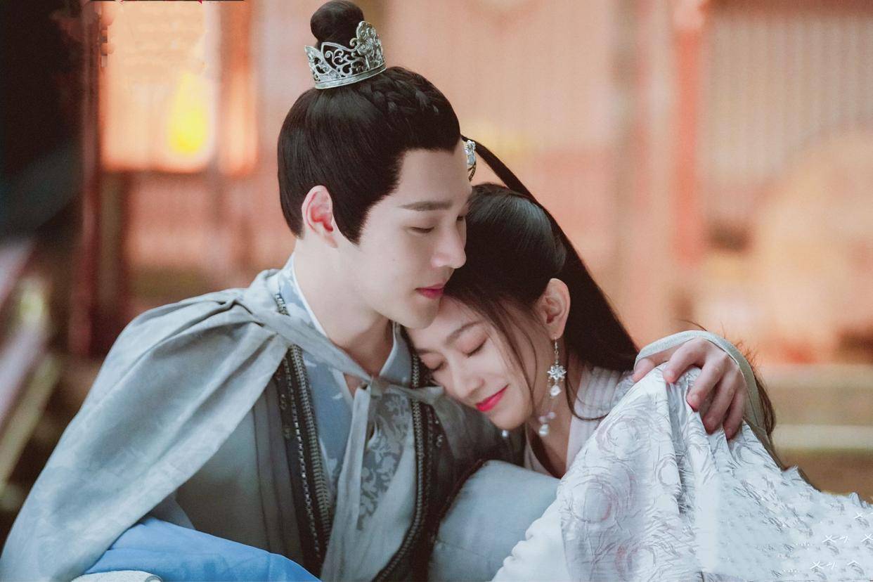 《夜城赋》:相爱可抵万难,大结局沈夜舒城修成正果_身份_青月_离开