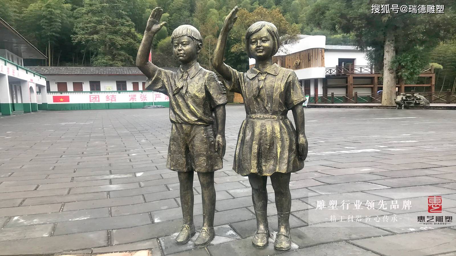 共产主义接班人——玻璃钢少先队员人物雕塑_组织_少年儿童_革命