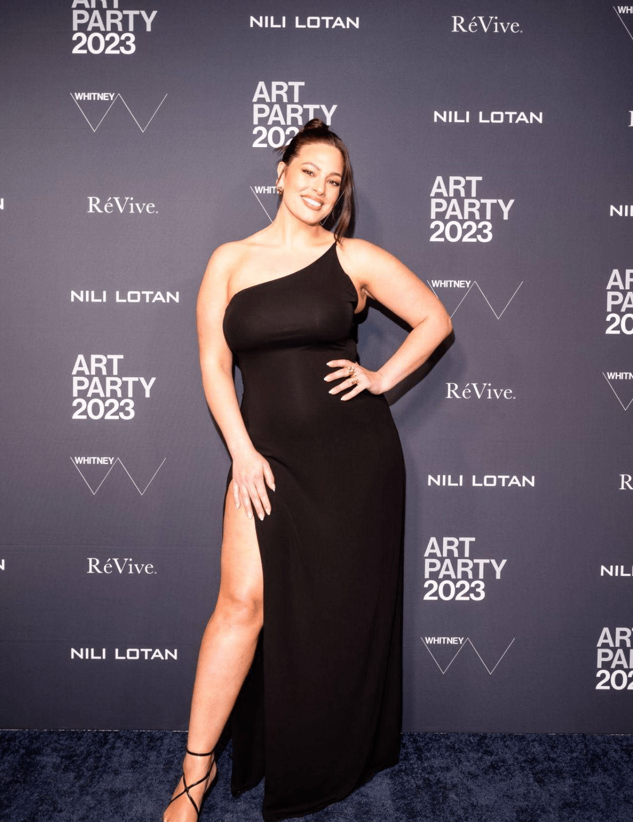 自信满满_graham_ashley_魅力