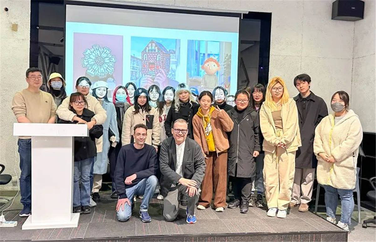 皇艺教授访华落地零创上海校区，深度开展学术交流活动