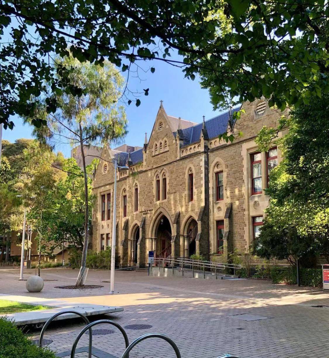 社会科学学科研究生开设专业和申请要求介绍