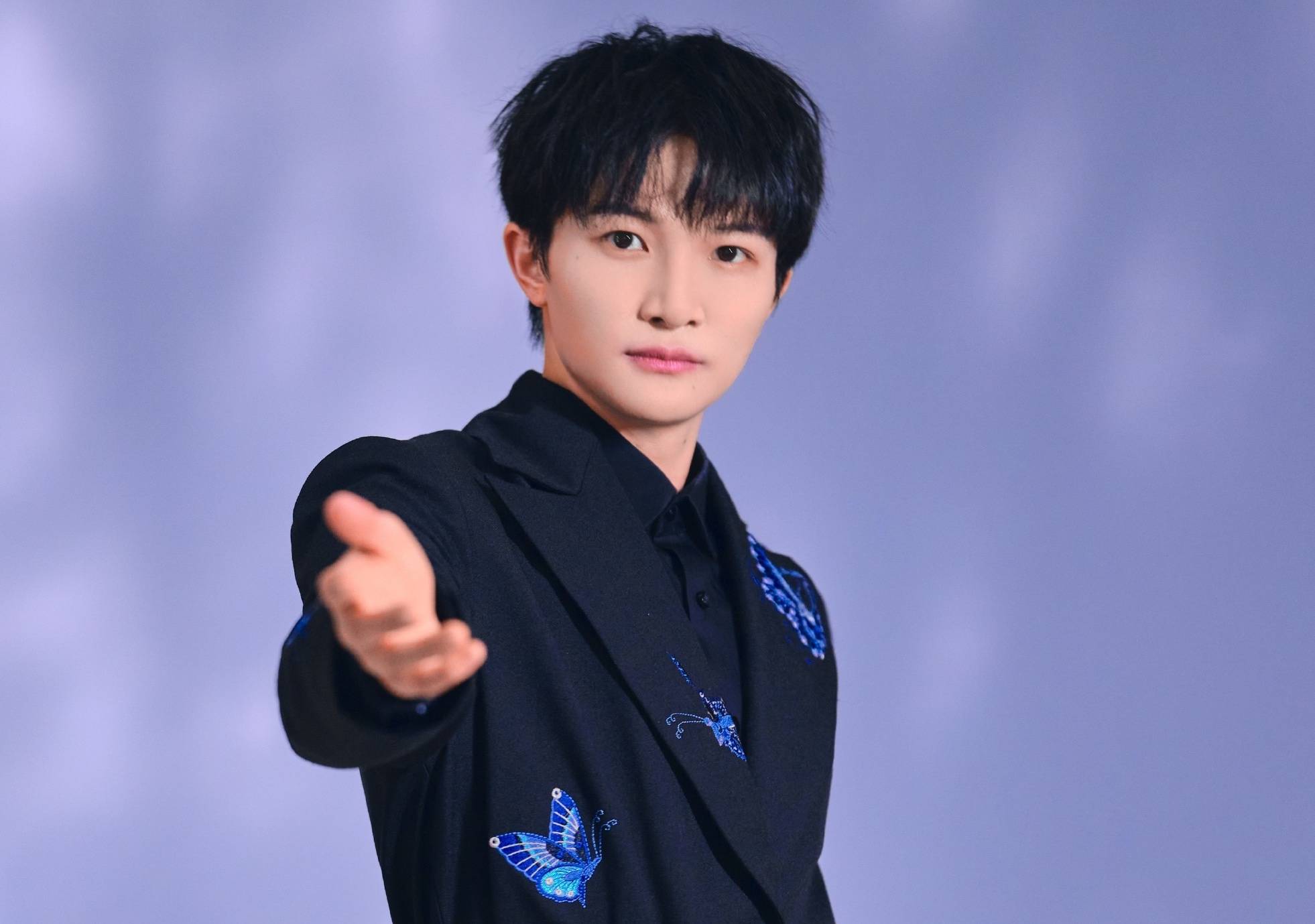 周深采访剖析自我,磨难使我变坚强!_时候_因为_歌曲