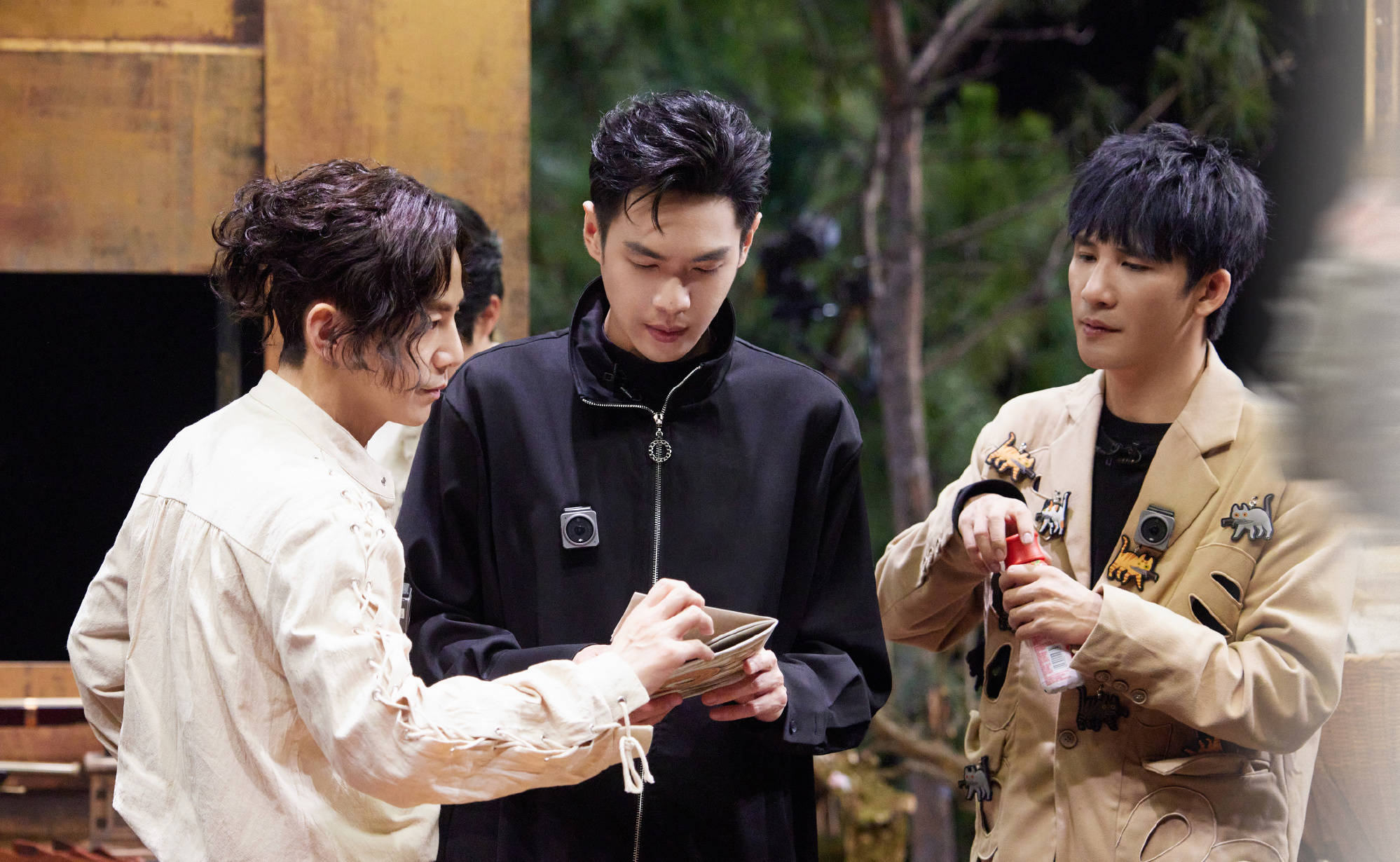 《大侦探8》张若昀开场表演五毛钱口技 大张伟吴昕拌嘴好欢乐_魏晨