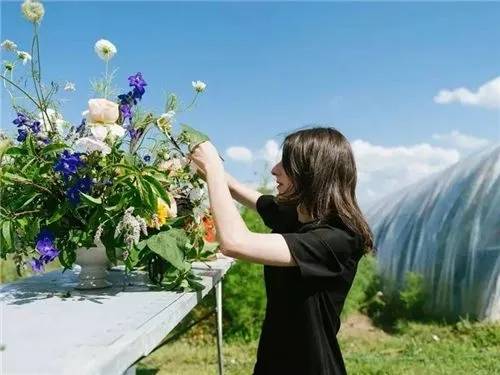 花艺师（花艺师资格证怎么考） 第3张