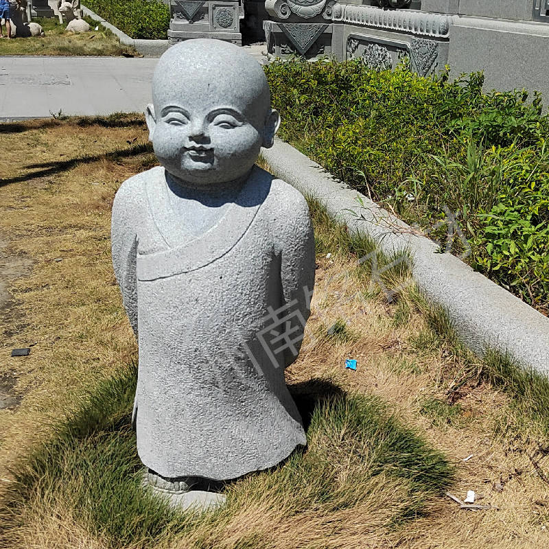 石雕小沙弥小和尚人物石雕塑有何作用_进行_形象_人们