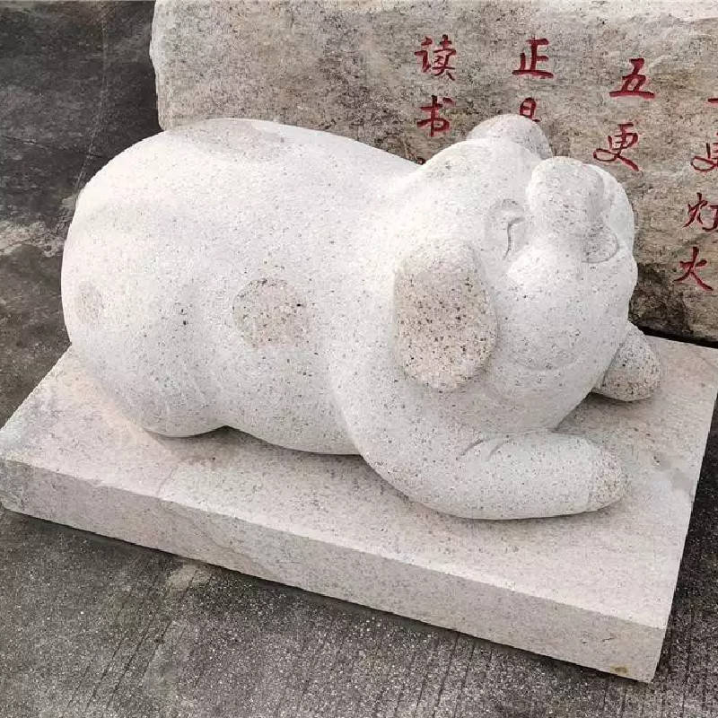 石雕猪石头猪雕塑受人喜爱的原因图片欣赏