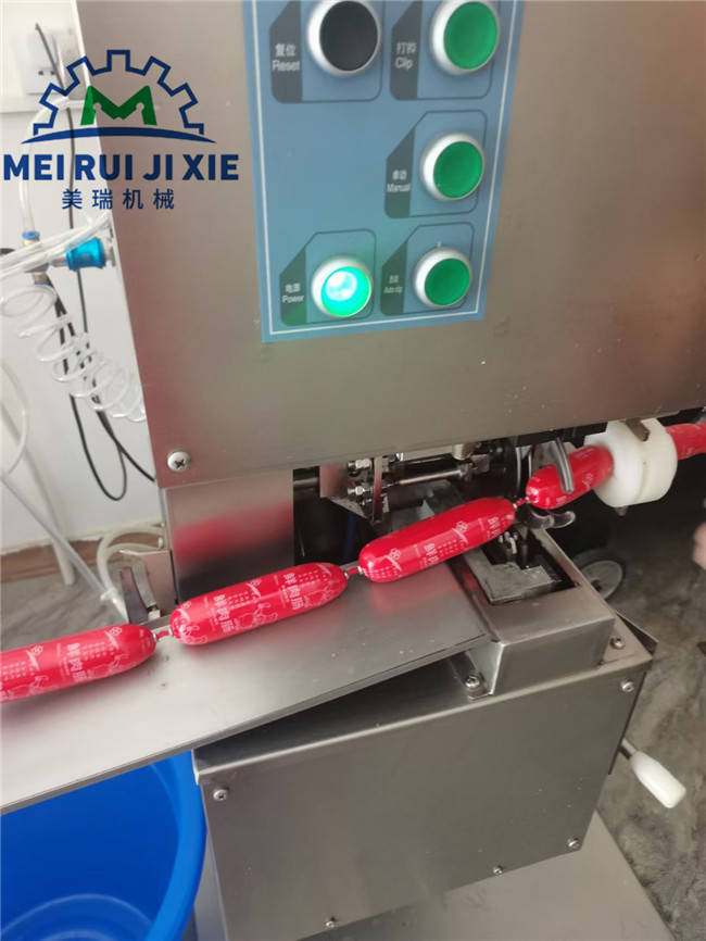 商用火腿肠灌肠打卡机 火腿肠加工生产线 鲜肉火腿肠加工流水线_机器