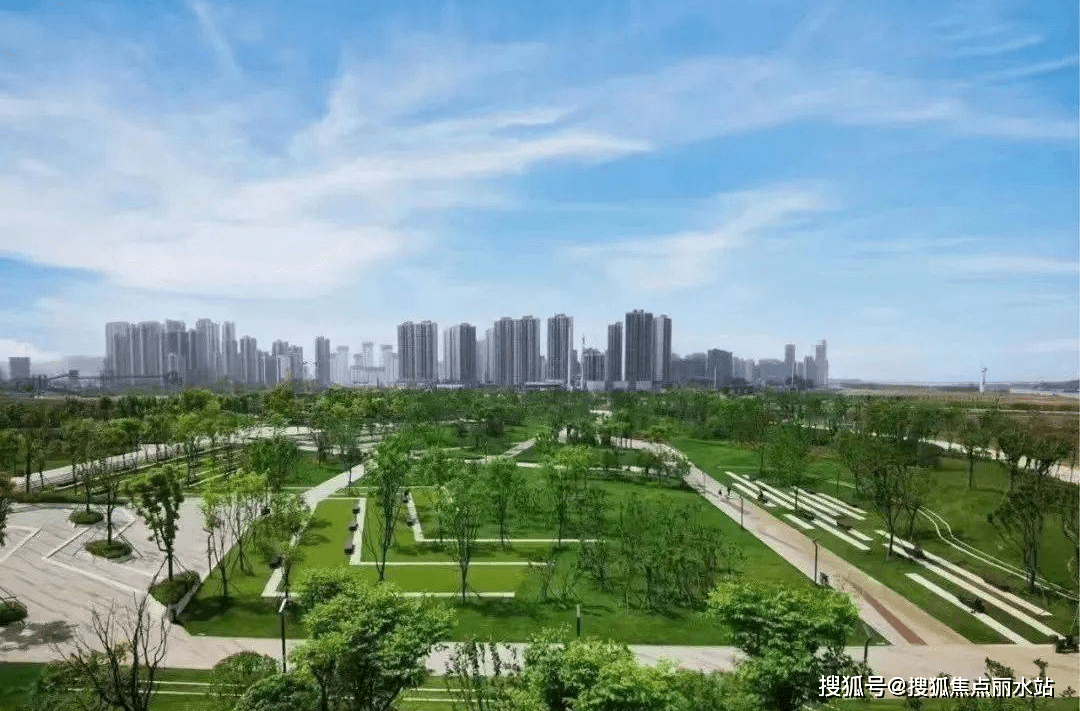 武汉丨城投联投江南岸售楼处电话:400-8787-098转接6666房价_户型开盘