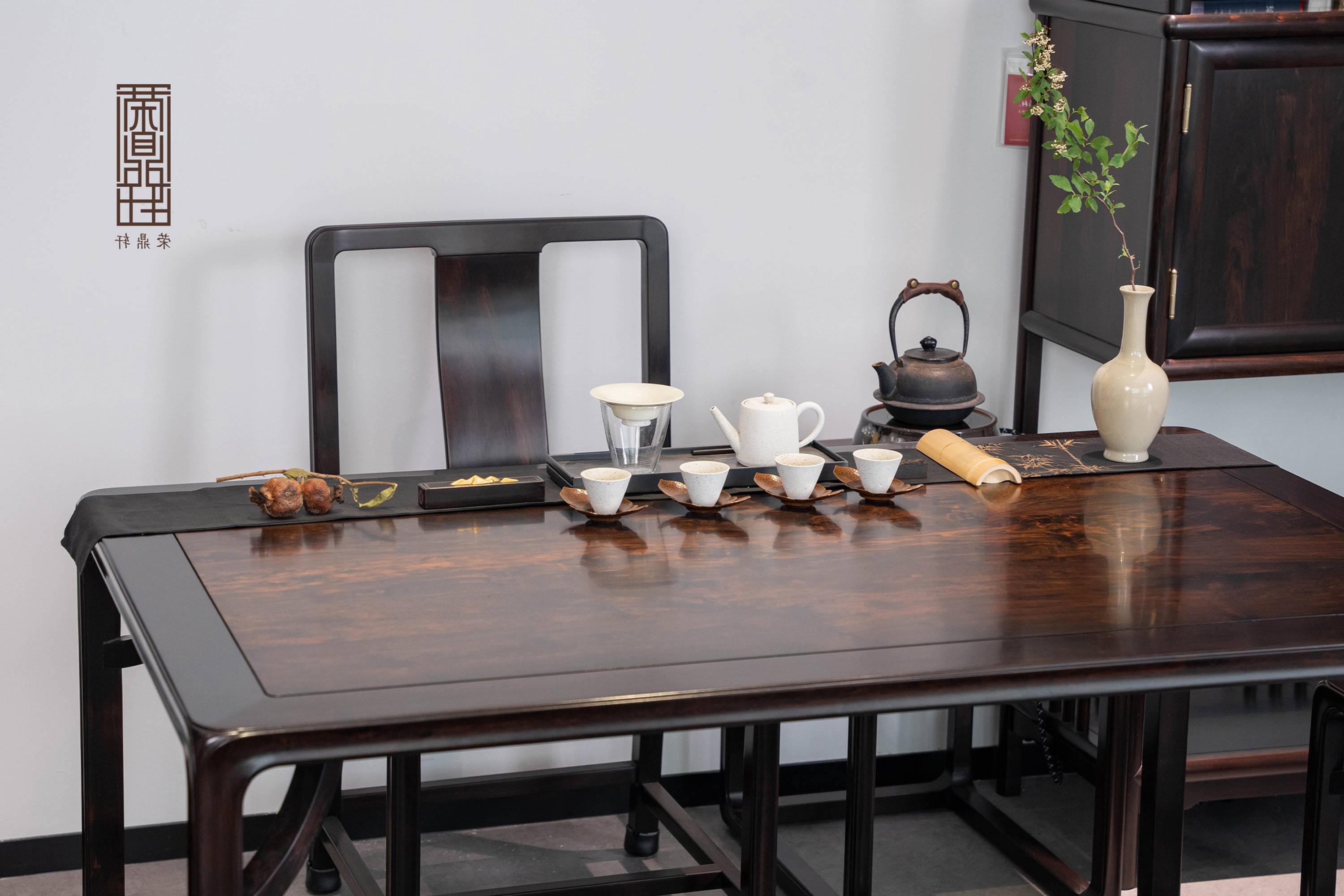 紫光檀家具 东方之美,婉约不失大气-搜狐大视野-搜狐新闻