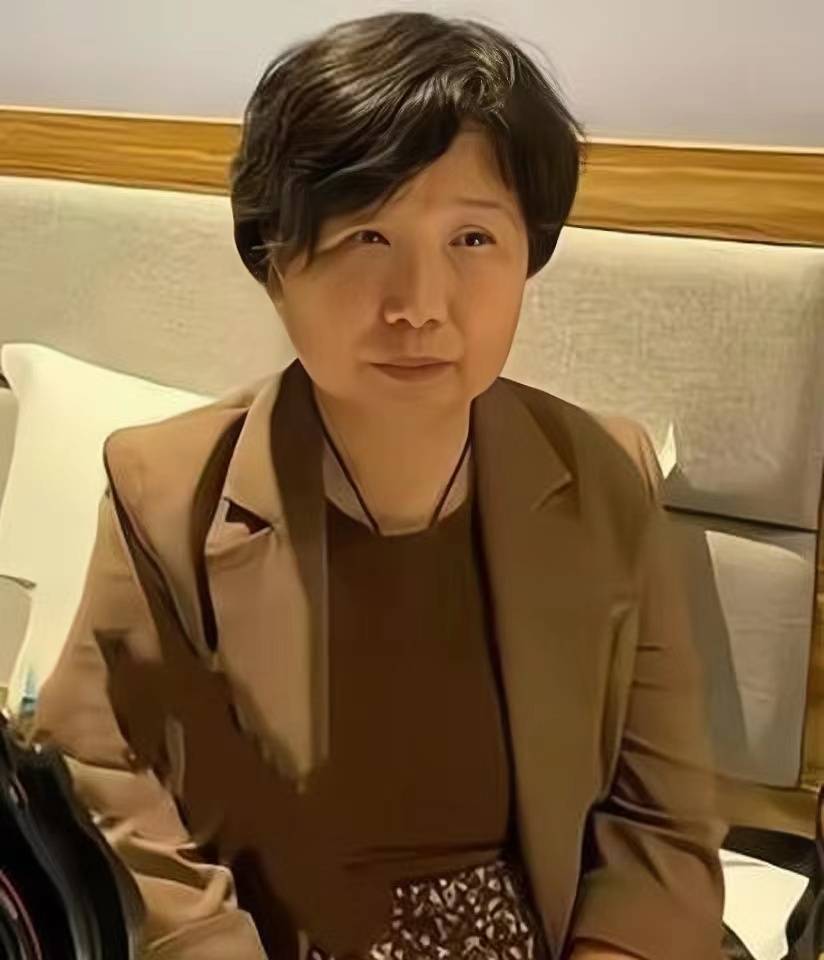 潘克律师谈郭威回归话题遭到吐槽,杜新枝开始递交起诉状_许敏_许家