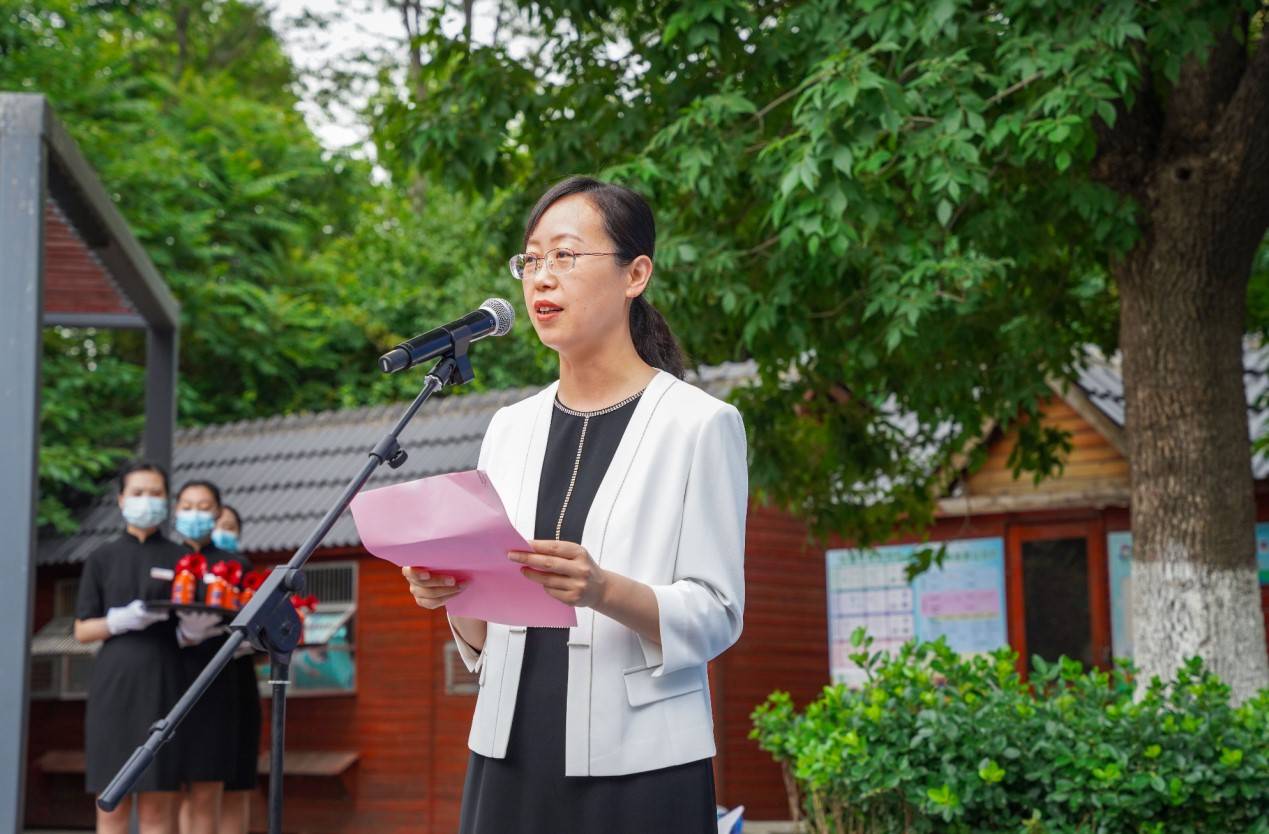 济南市市中区副区长张源表示,市中区统筹推进全民健身事业和大健康