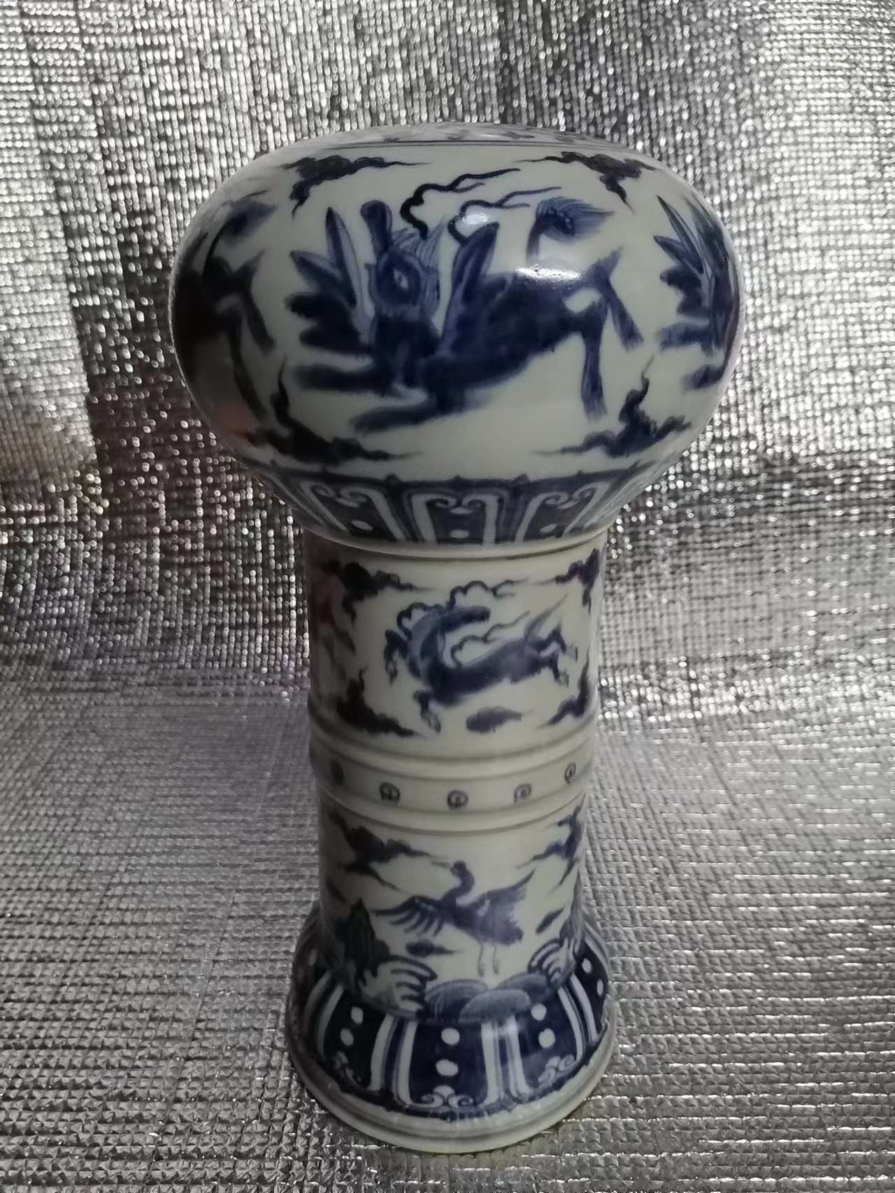 《大明宣德年制》青花鹤马纹瓷冒架_帽子_瓷器_工艺
