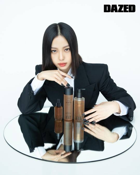 高敏诗《DAZED》画报公开 造型精致优雅又高级！-搜狐大视野-搜狐新闻