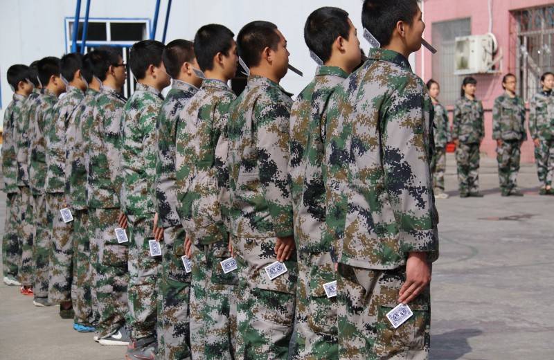 长沙湘越中学:遵义青少年叛逆学校