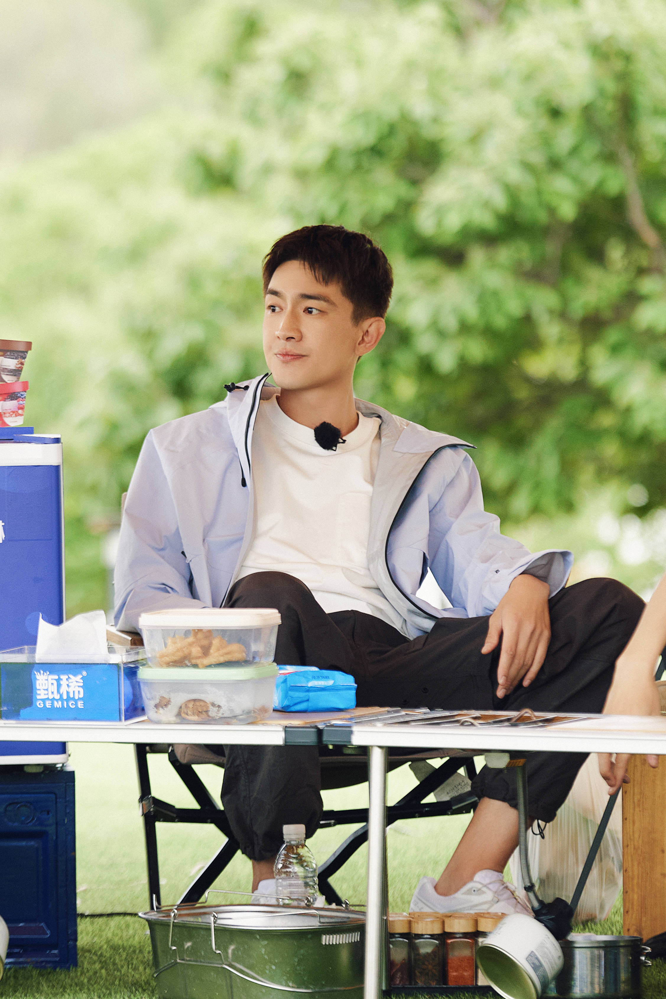 林更新加盟《一起露营吧》第二季 化身网友 "云代表"携测评任务来袭