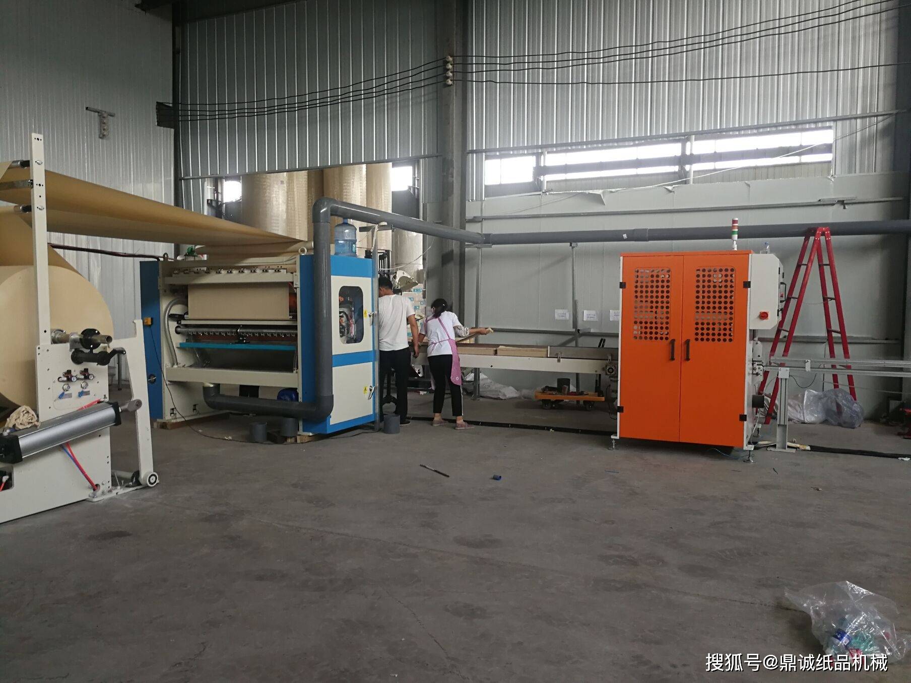 办个卫生纸加工厂,一套设备什么纸都可以做吗?_机器_纸巾_餐巾纸