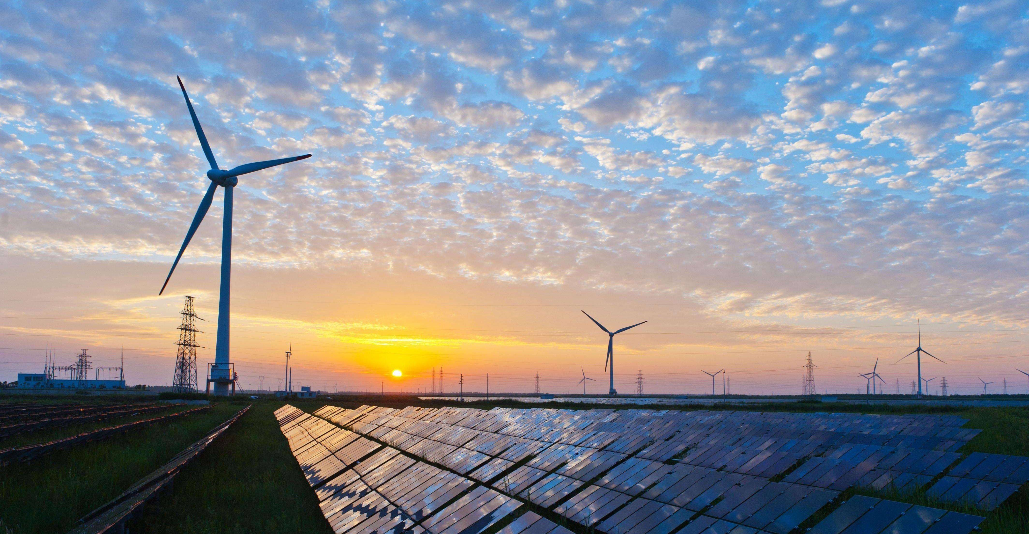 新能源电力占比不断攀升,但从3060目标来看,新能源市场规模依旧有十分