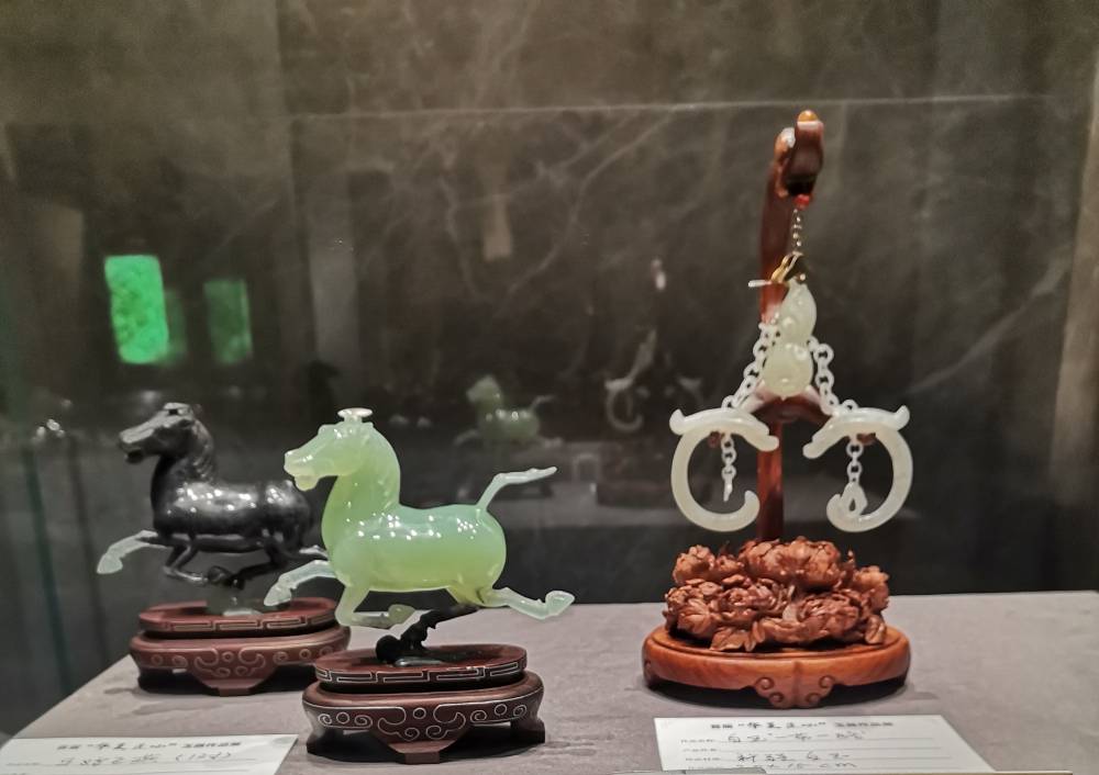 玉雕非遗大师张玉成作品亮相2023首届"华夏匠心"玉器作品展_时代_活动