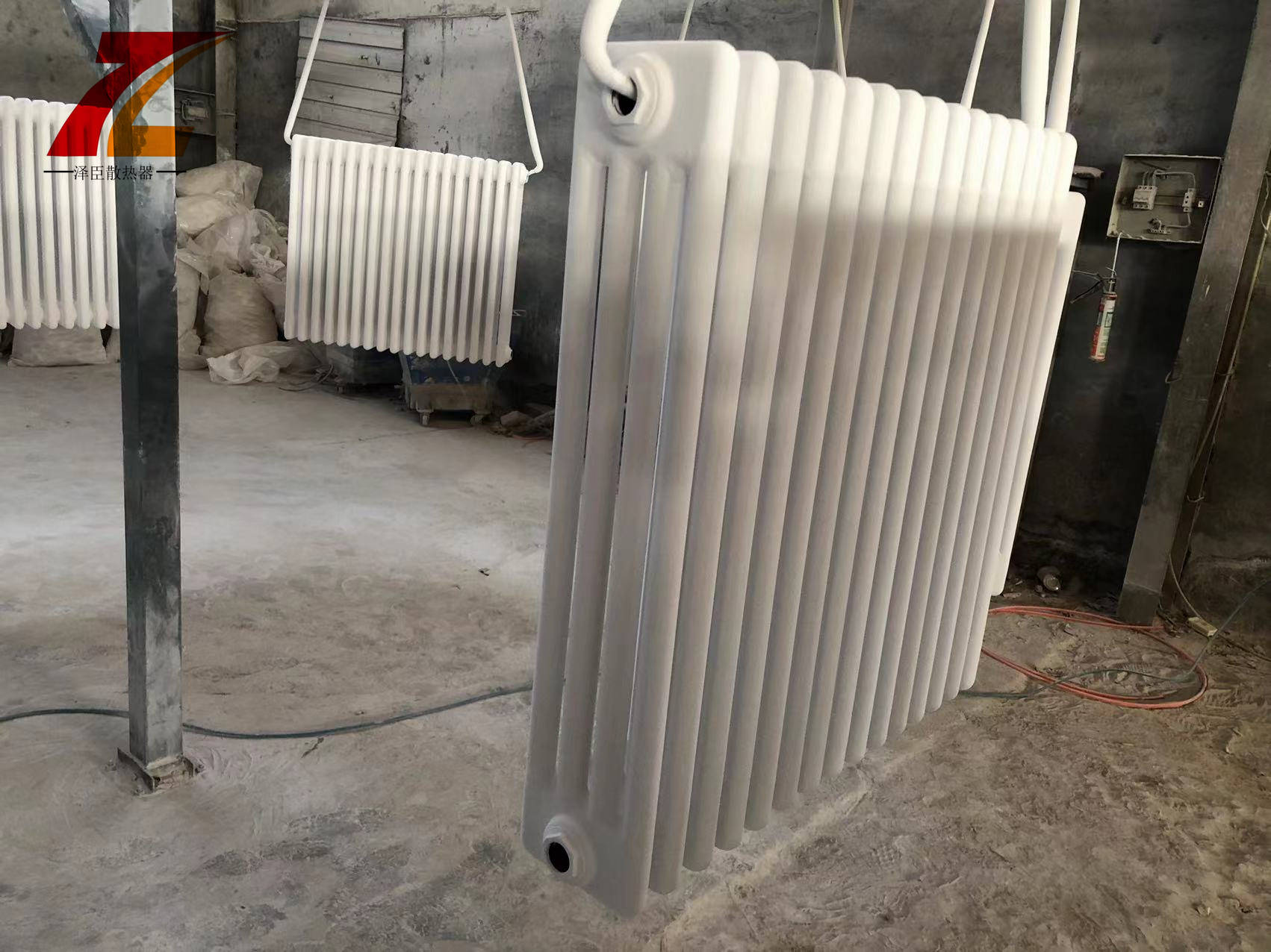 qfgz406钢制暖气片怎么样_进行_散热器_管道