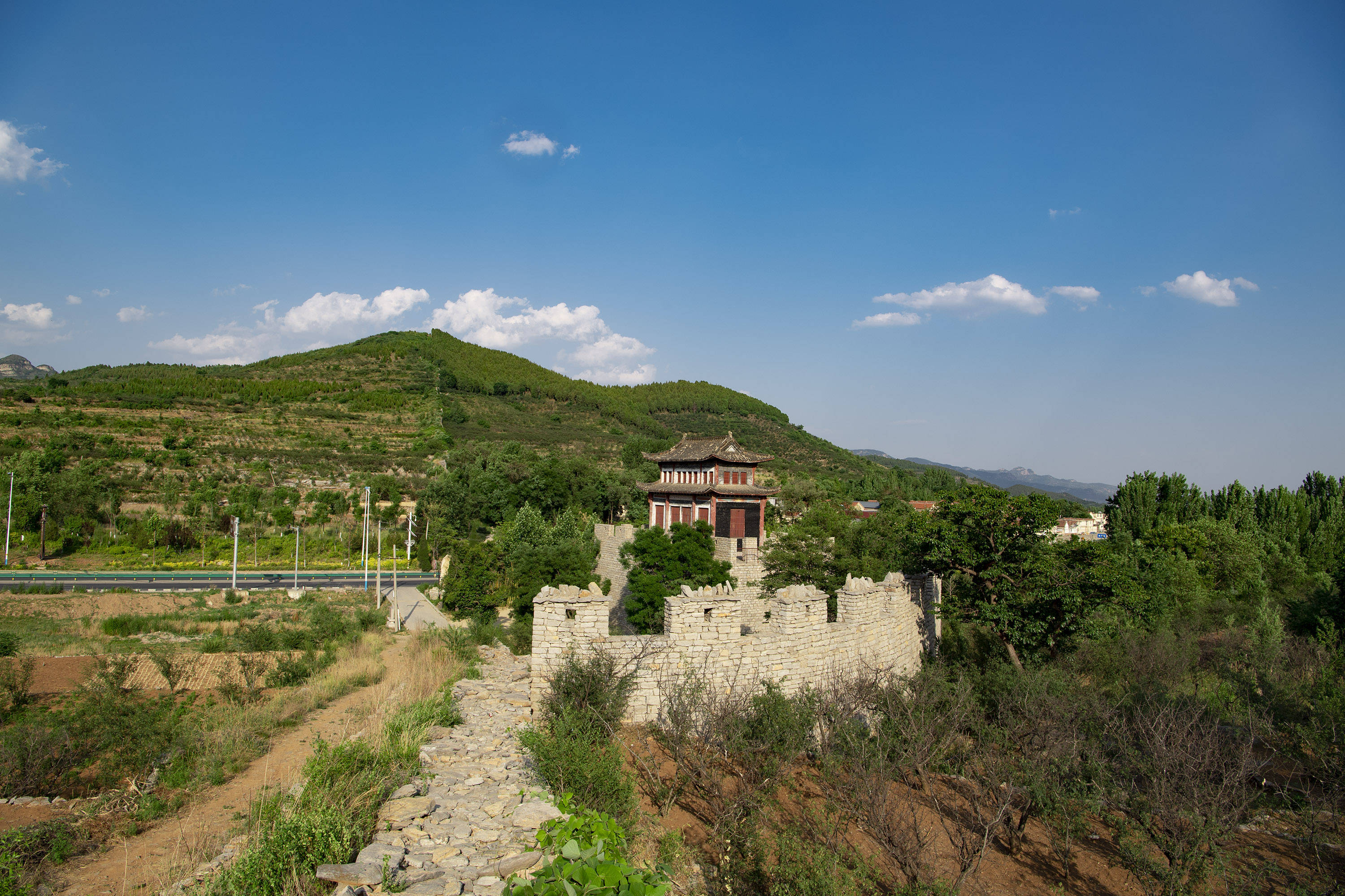 齐长城风景区莱芜图片