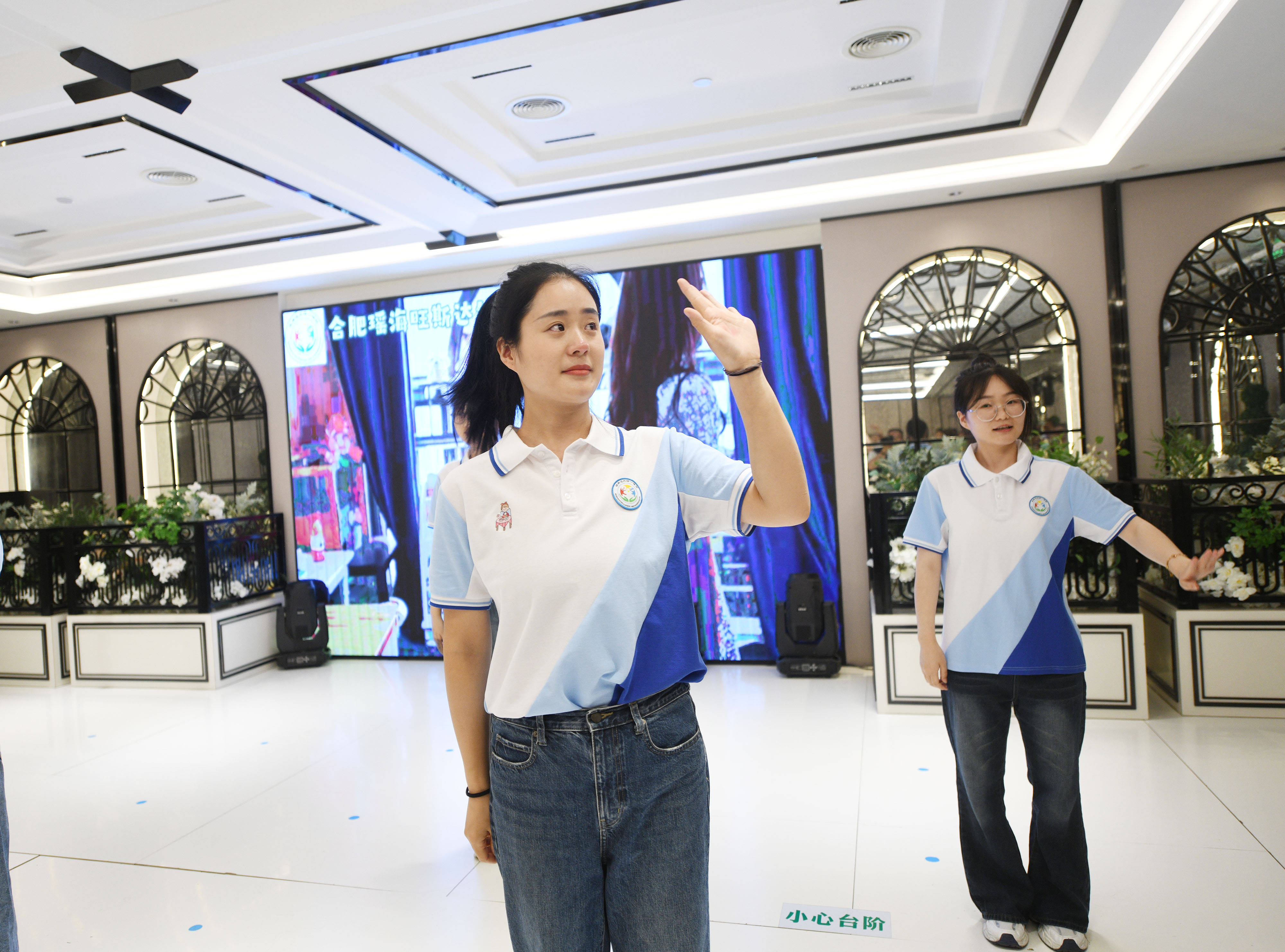 童心演绎,快乐畅想未来——合肥瑶海旺斯达幼儿园大班毕业典礼_孩子