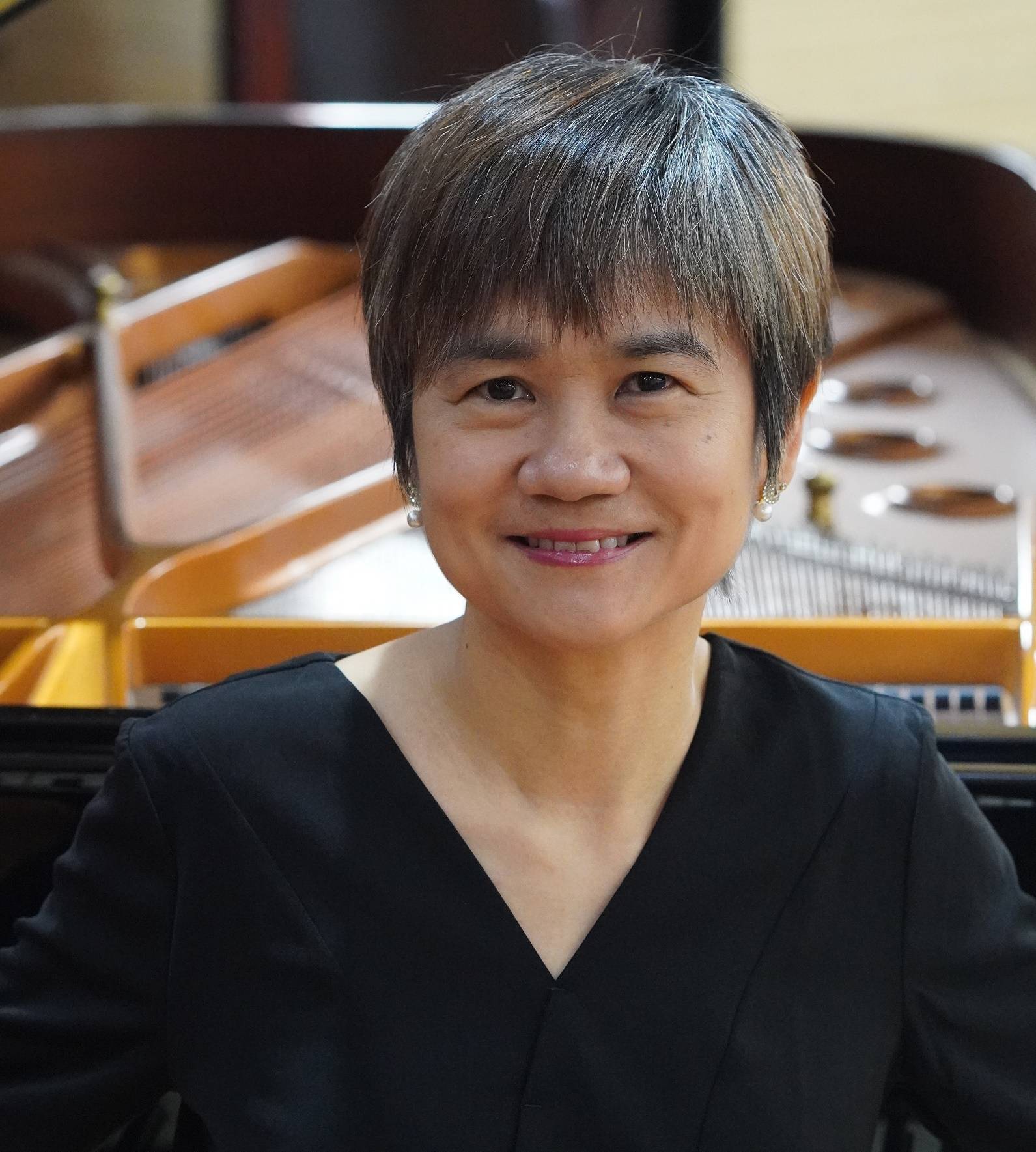 元上海音乐学院钢琴表演硕士生导师上海音乐学院附中钢琴教授杨韵琳四