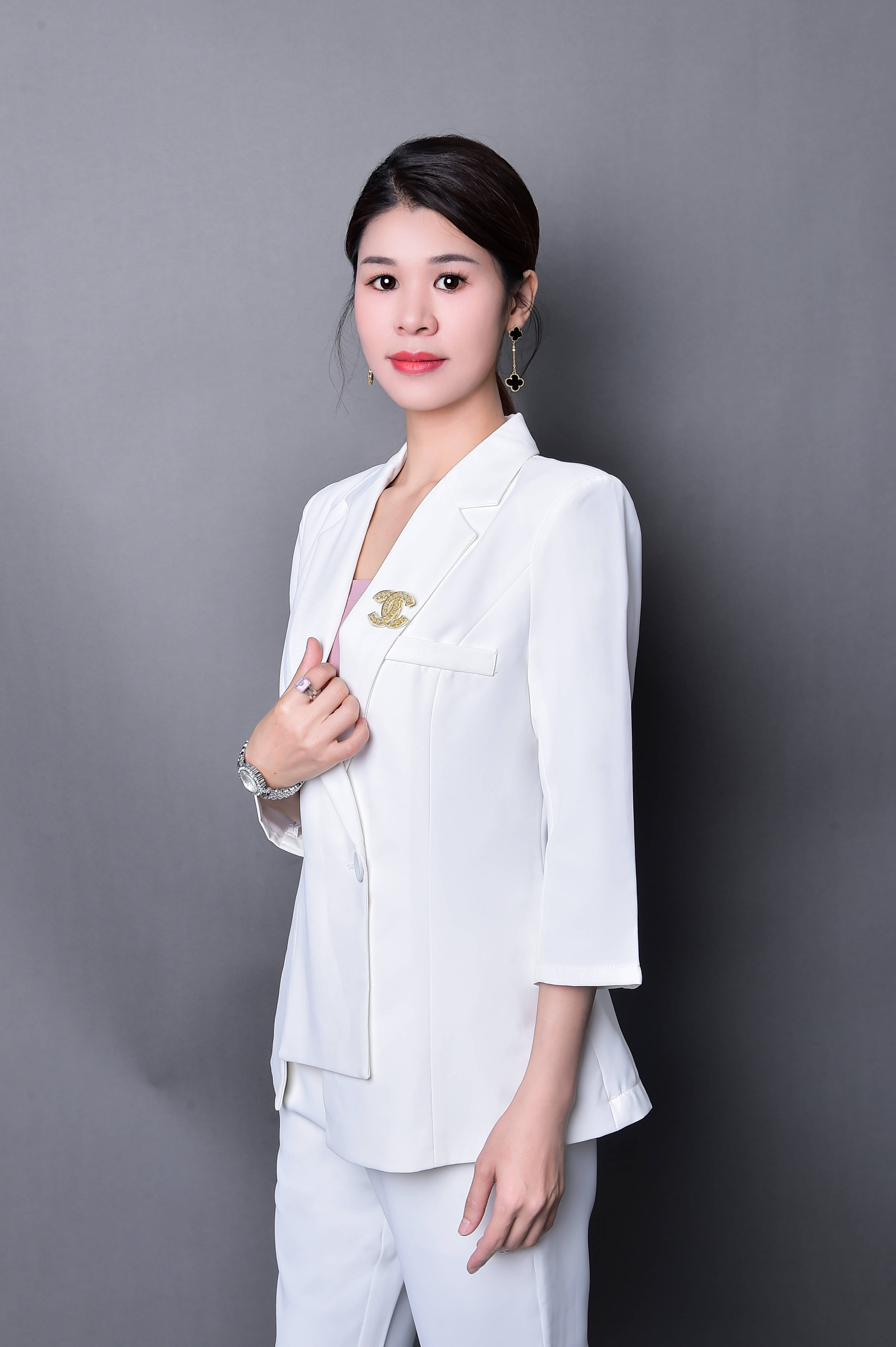 化妆与纹绣的极致体验——黄丹丹_行业_策划_技术