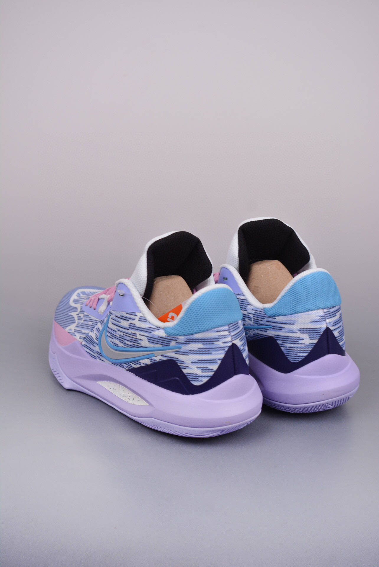 耐克nike precision 5 篮球鞋_结构化_用人_橡胶