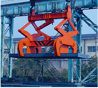 兴胜钢坯吊具安全可靠的方坯夹具高承载能力,助您应对各类坯料吊运