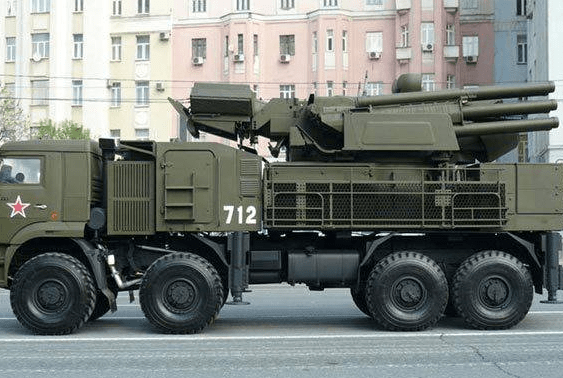 世界顶级弹炮合一防空系统装备，俄最新的装备之一， 铠甲