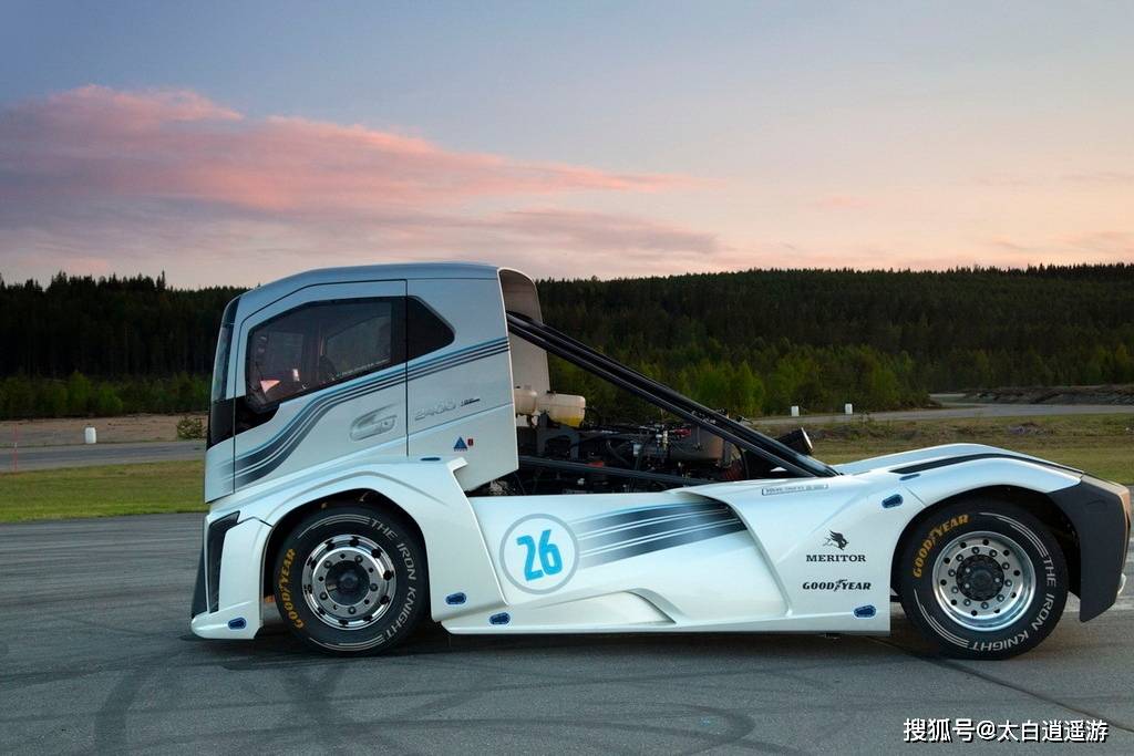 沃尔沃钢铁骑士赛车_搜狐汽车_搜狐网