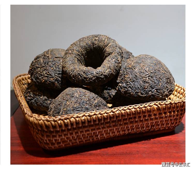 唐汉普洱珍藏80年代下关沱茶普洱生茶