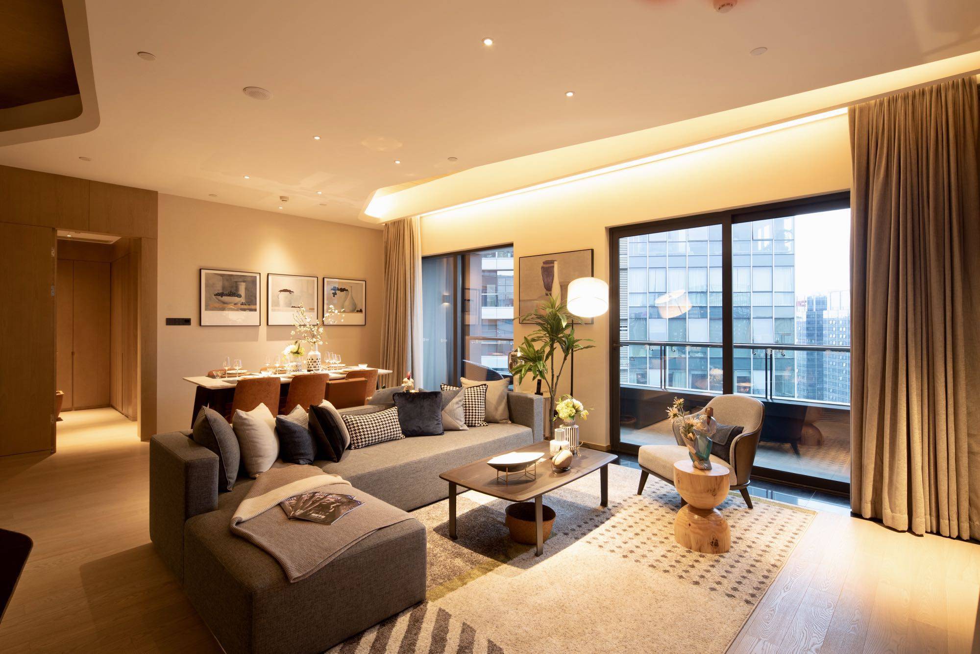 合景j300项目优劣势分析 在售户型 单价 地铁交通 配套盘点 售楼处