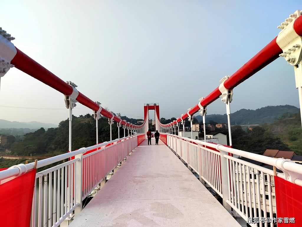 告别渡船,重庆江津区广兴綦江河人行悬索桥通行_老街_广兴镇_新桥