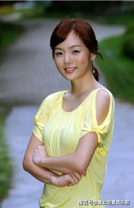 38岁蔡琳,美丽与智慧并重!_音乐_才华_乐坛
