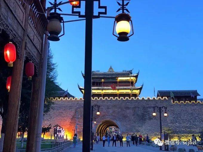 松潘古城)第四天:松潘骑马一日游—松潘镇江关高铁站更多路线攻略指