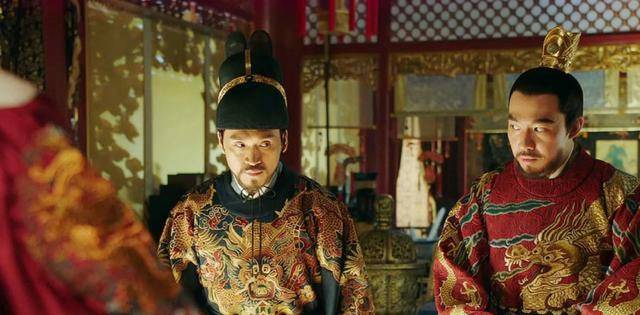 朱棣篡位后,看到建文帝密旨,暗自哭泣:父皇,你害我好苦!