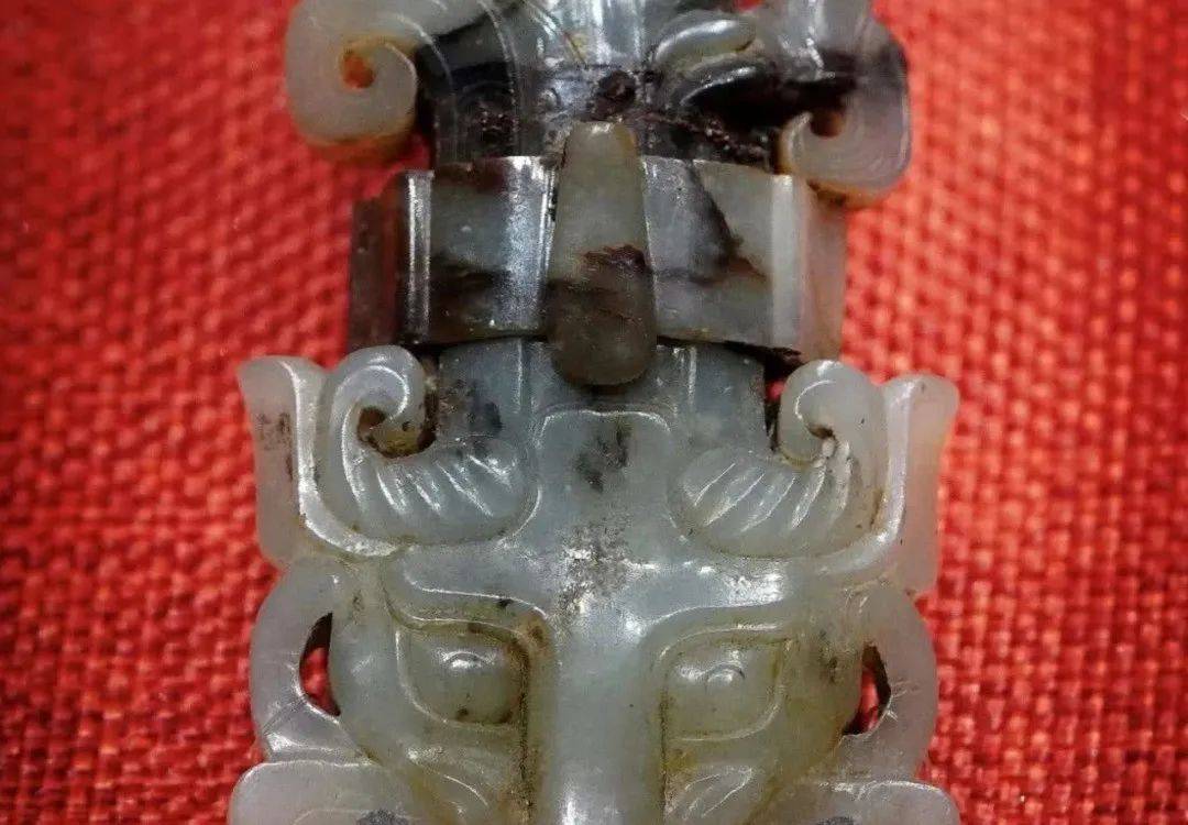 古玉黑漆古合集鉴赏_南阳_考古研究所_战国