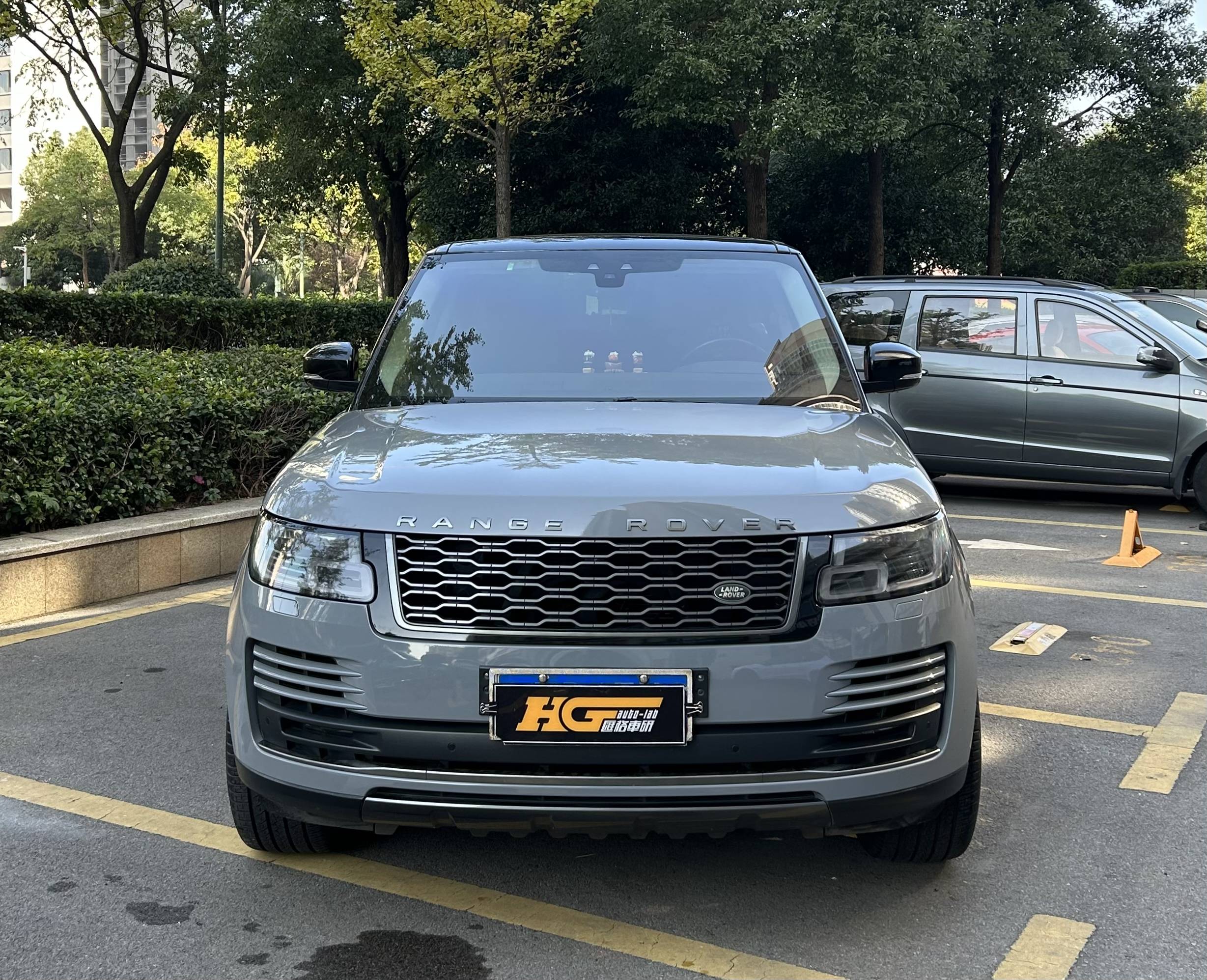 长沙汽车贴膜汇格车研,路虎揽胜全车装贴钢琴纳多灰_风格_工业_质感