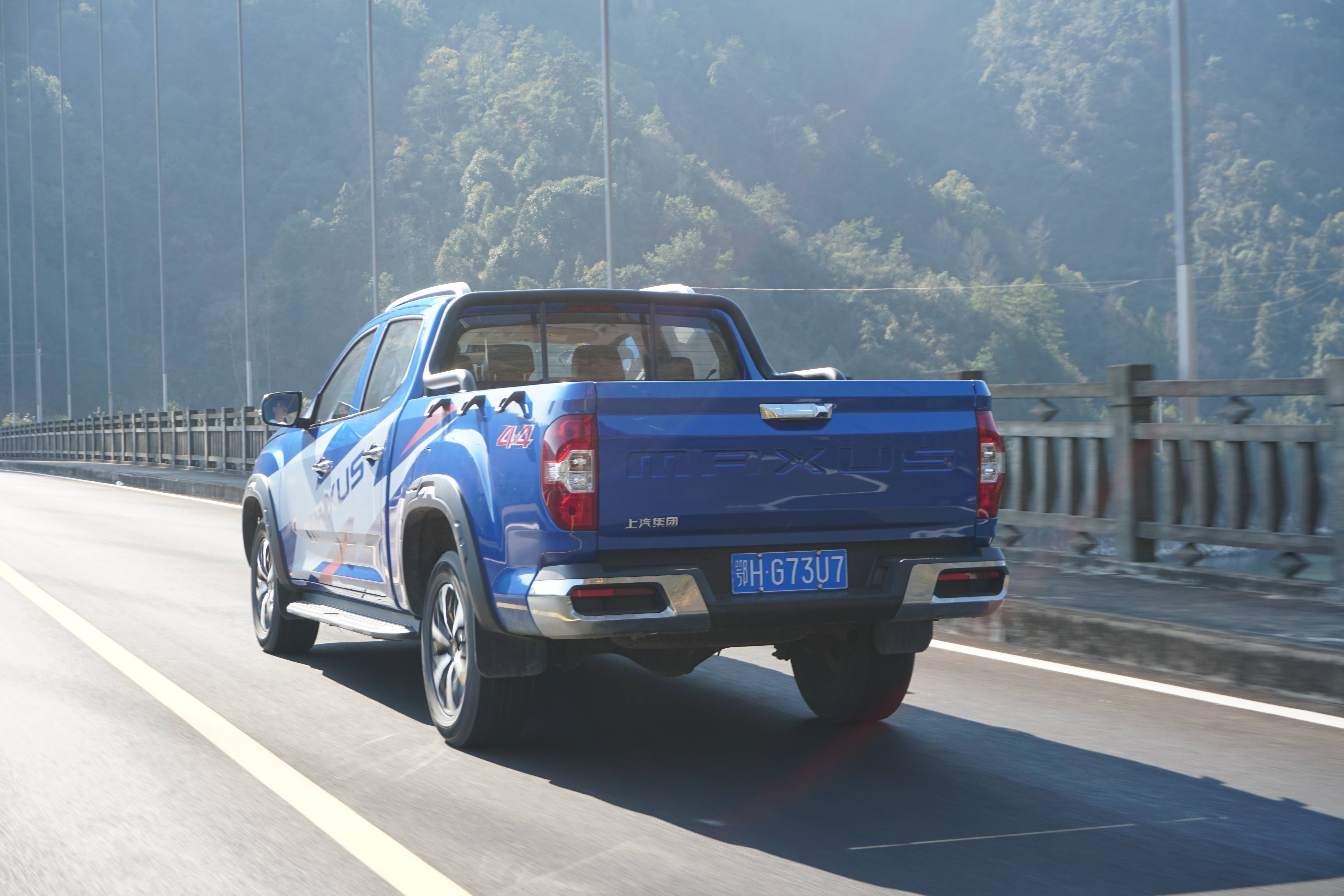 动力强劲且不失舒适感,试驾上汽大通星际系列皮卡