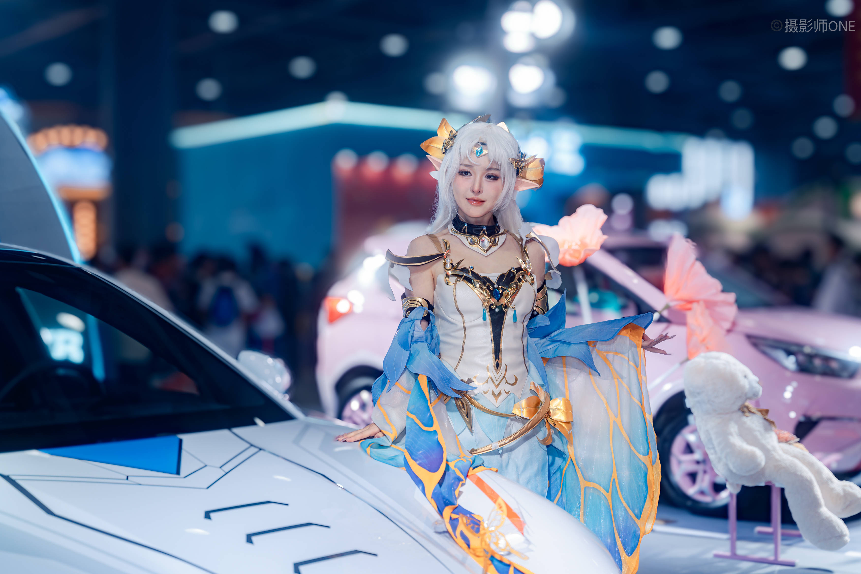 完美融入二次元文化, 也拍摄了 cos 小姐姐,貂蝉,大小姐驾到:孙尚香