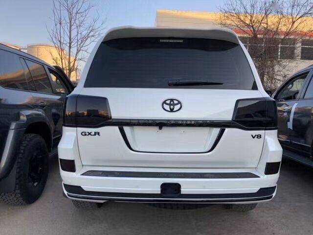 精装修的柴油丰田陆巡来了!4.5t动力 四驱,新外观比x5还帅气