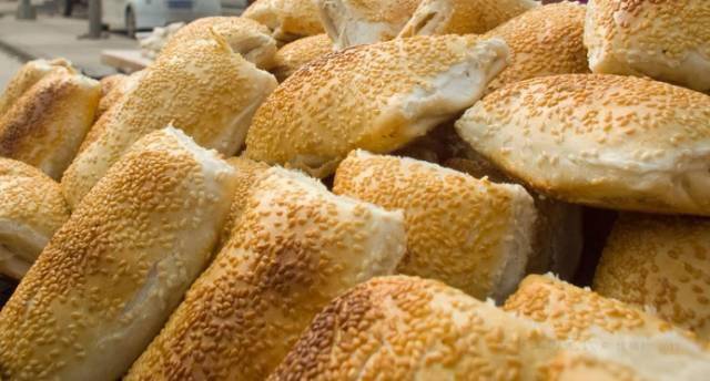 吃过许多美食最爱还是咱任丘的罗圈烧饼