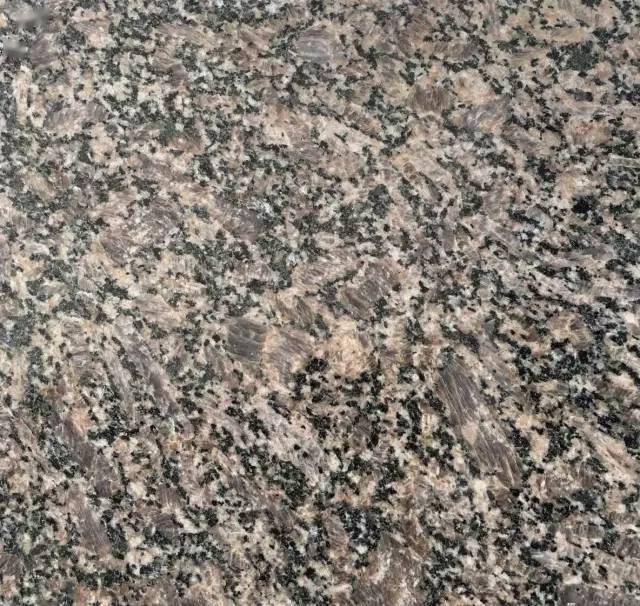 山东荣成生态环境分局持续推进石岛红产地人和镇石材行业整治